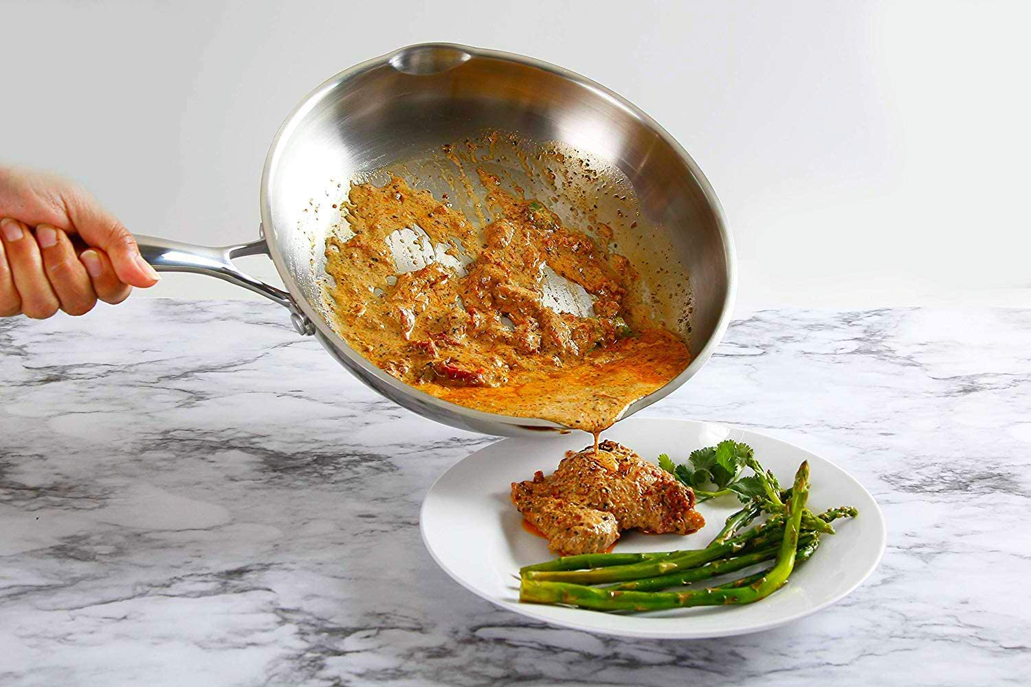 AVACRAFT 18/10 Stainless Steel Frying Pan with Lid and Side Spouts (Five-Ply Capsule Bottom, 10 Inch)
